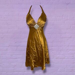 Elegant Gold Evening Dress